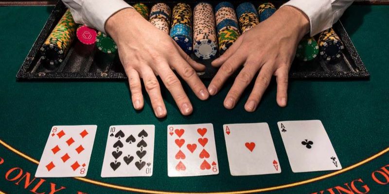 Phân loại Bluff trong bài Poker 